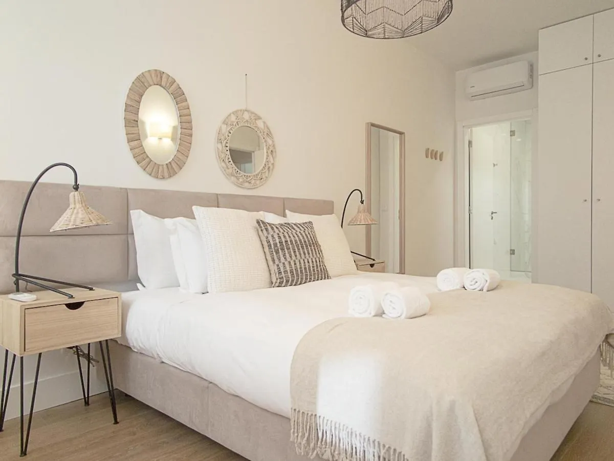 Principe Real Lovely Apt With Ac Lisbon